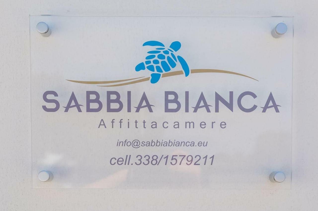 Sabbia Bianca Affittacamere Torre Lapillo Exterior foto